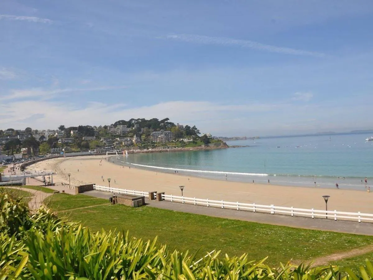 Appartement 2* Avec Wifi, Terrasse, Proche Plage De Trestraou - Perros-Guirec - Fr-1-368-320 0*,  Франция